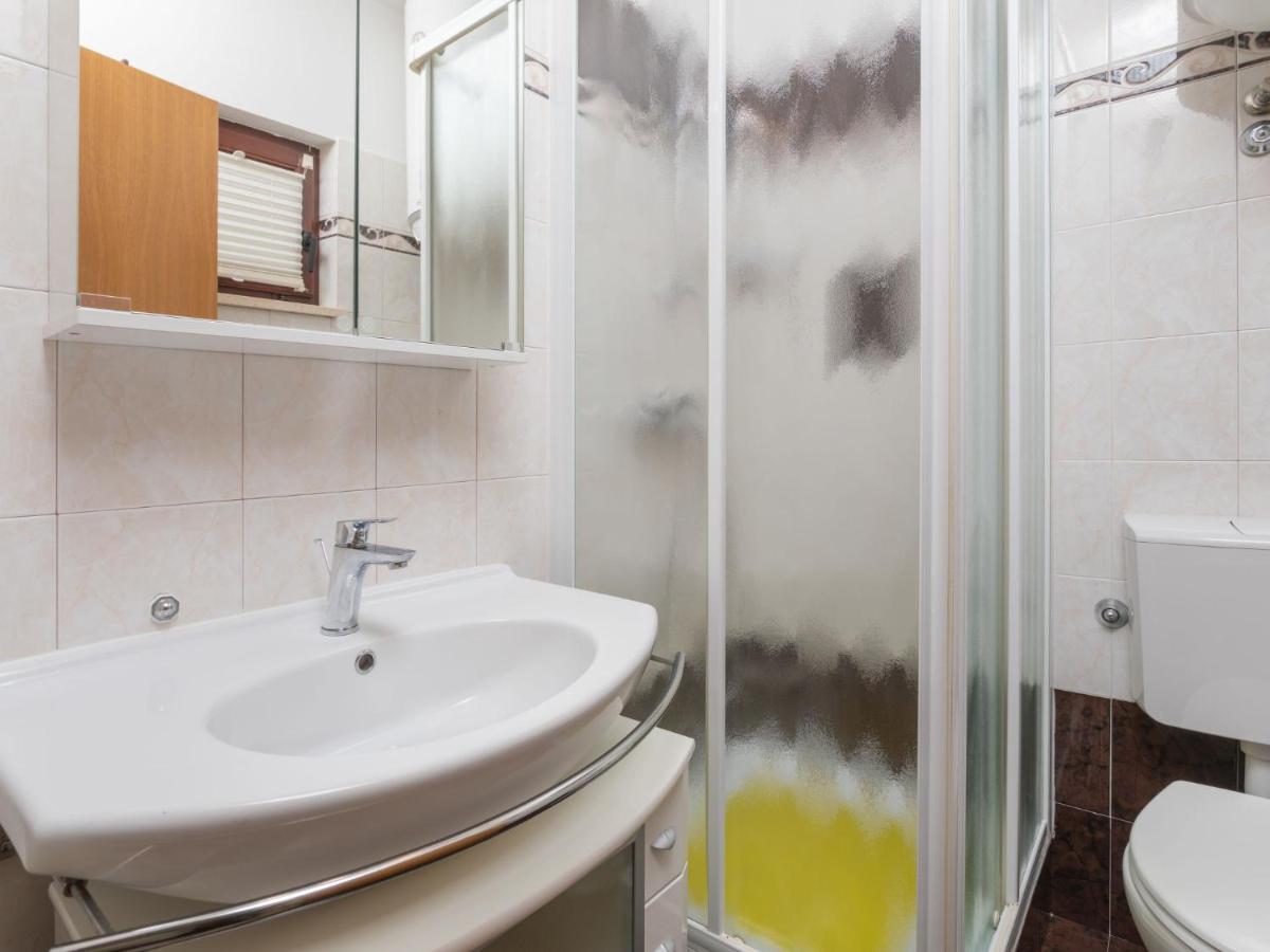 Nedeščina Holiday Home Ana By Interhome מראה חיצוני תמונה